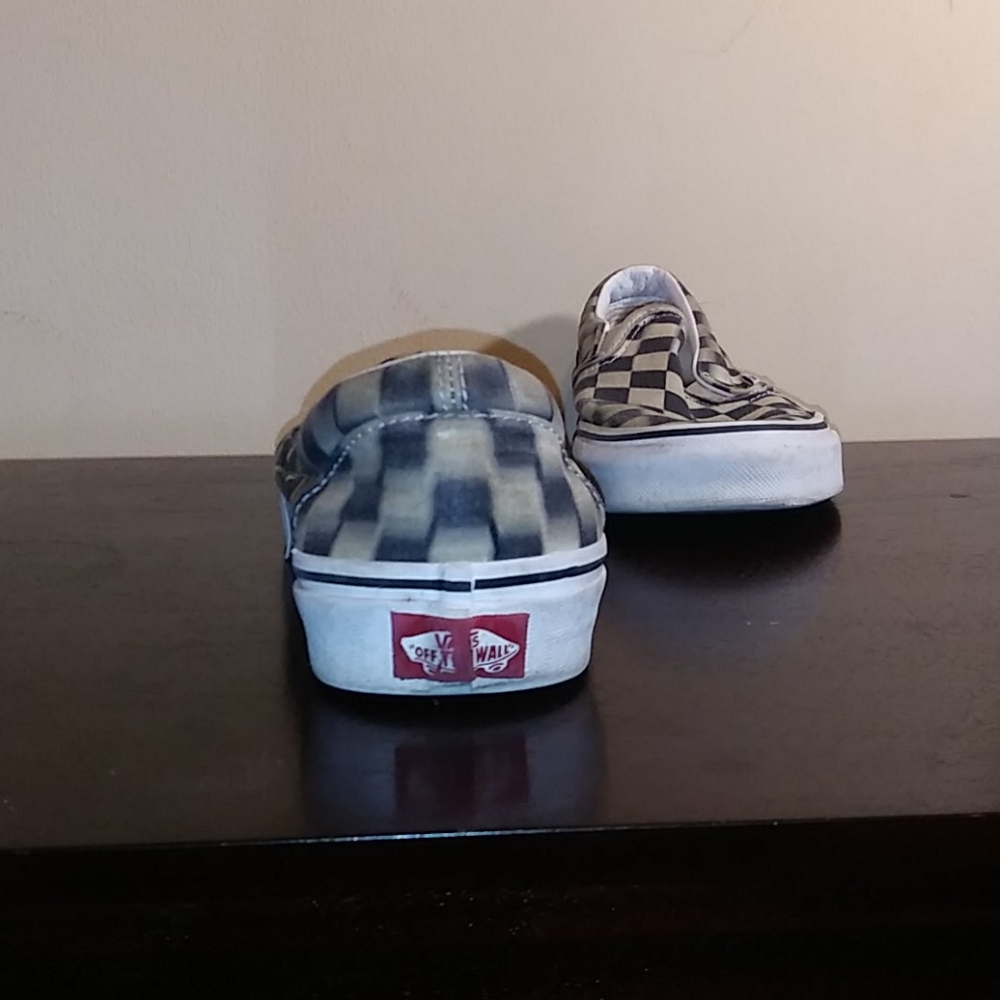Checkered vans! - Picture 3 of 3